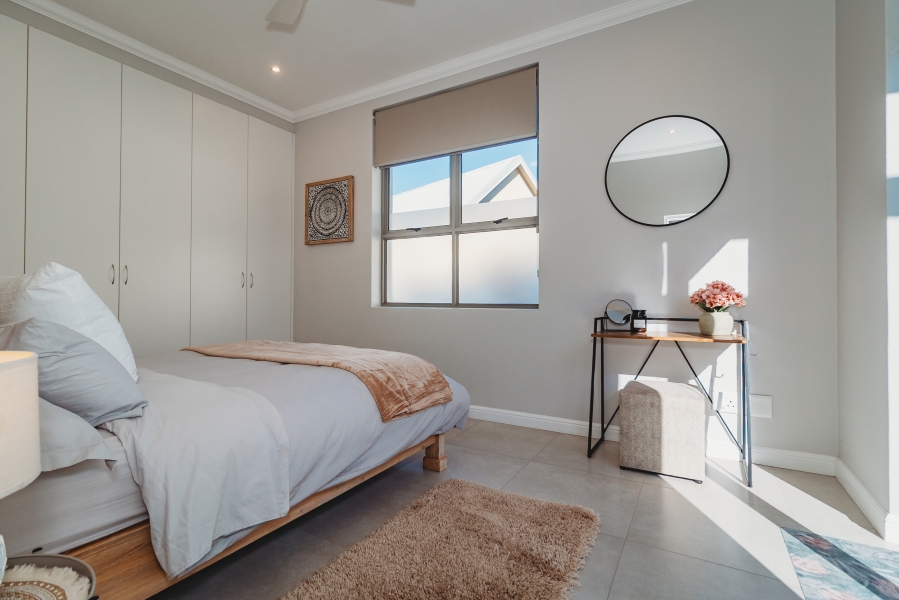 4 Bedroom Property for Sale in Kingswood Golf Estate Western Cape